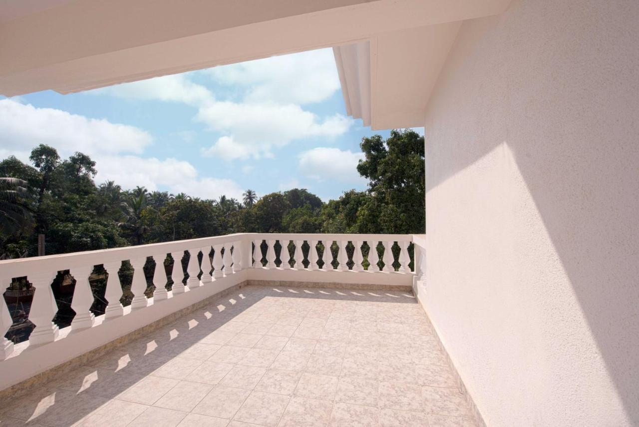 Resort Paloma De Goa Colva Exterior photo